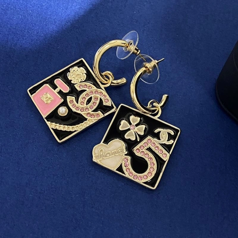HighPerformance Chanel Earrings 231183