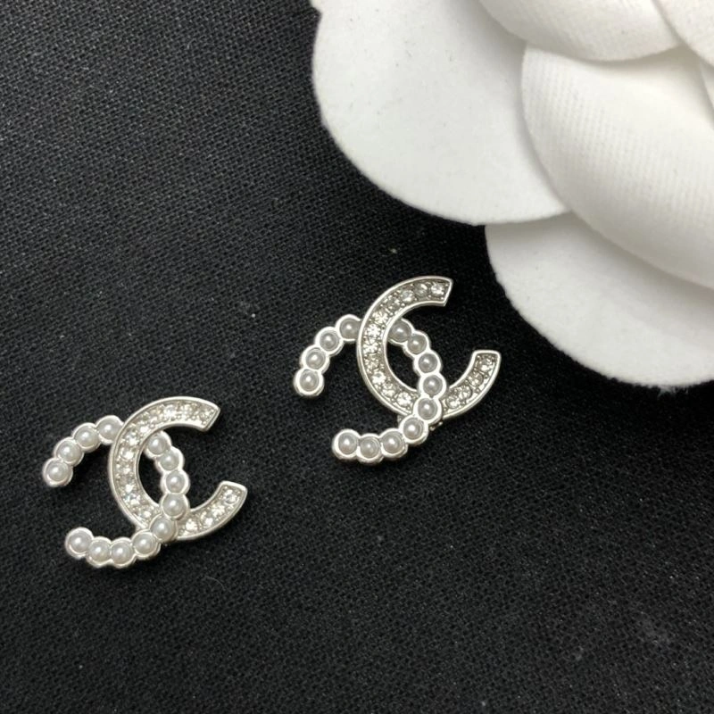 Comfortable Chanel Earrings 231162
