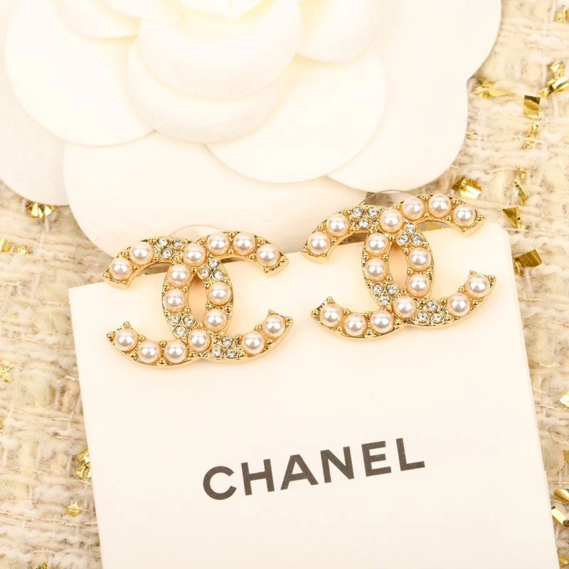 WaterResistant Chanel Earrings 231164