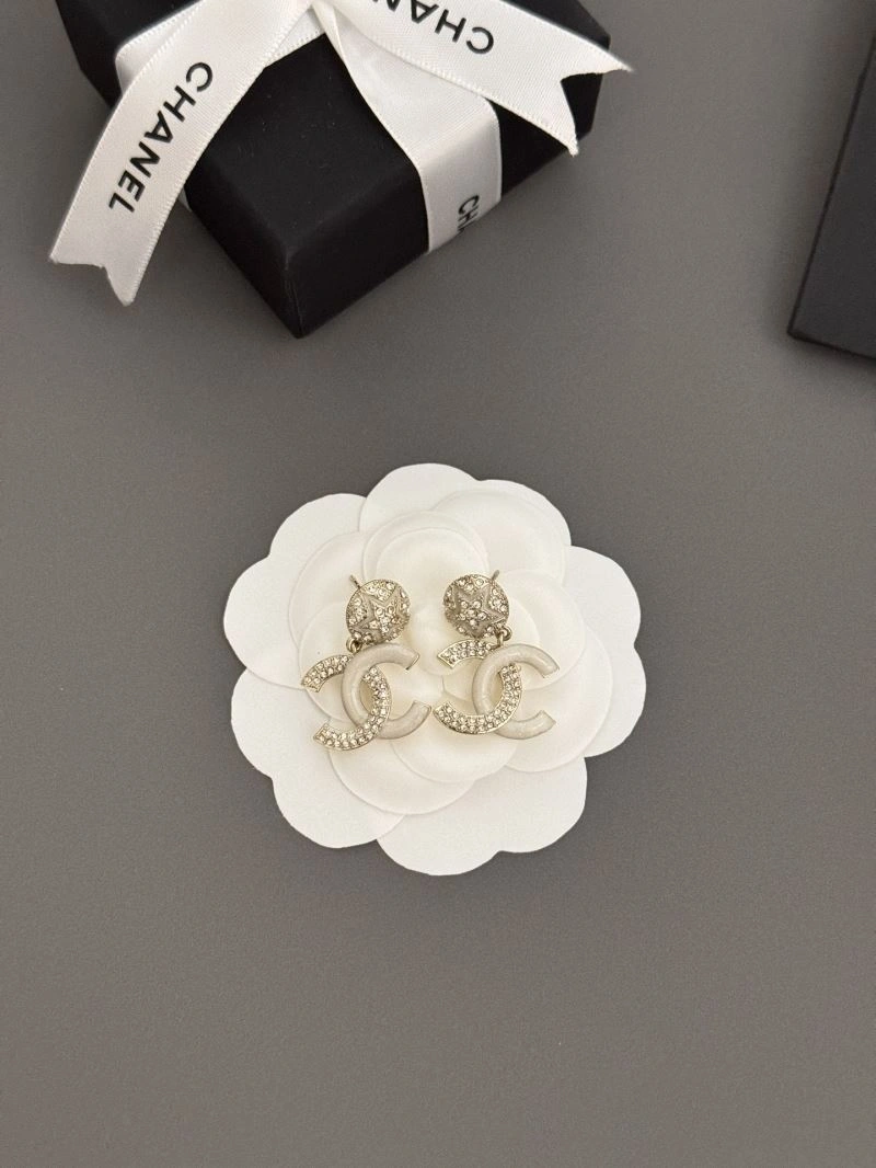 Chanel Earrings Stretchable 231132