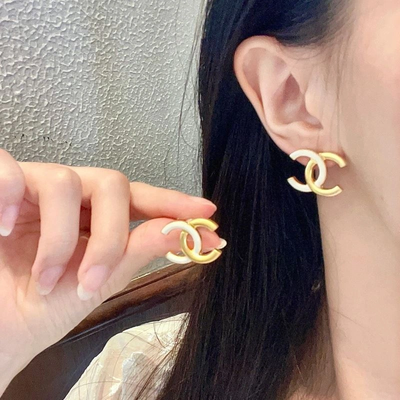Chanel Earrings TimelessDesign 231137