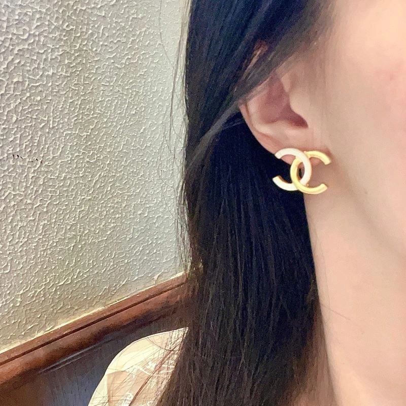 Chanel Earrings TimelessDesign 231137