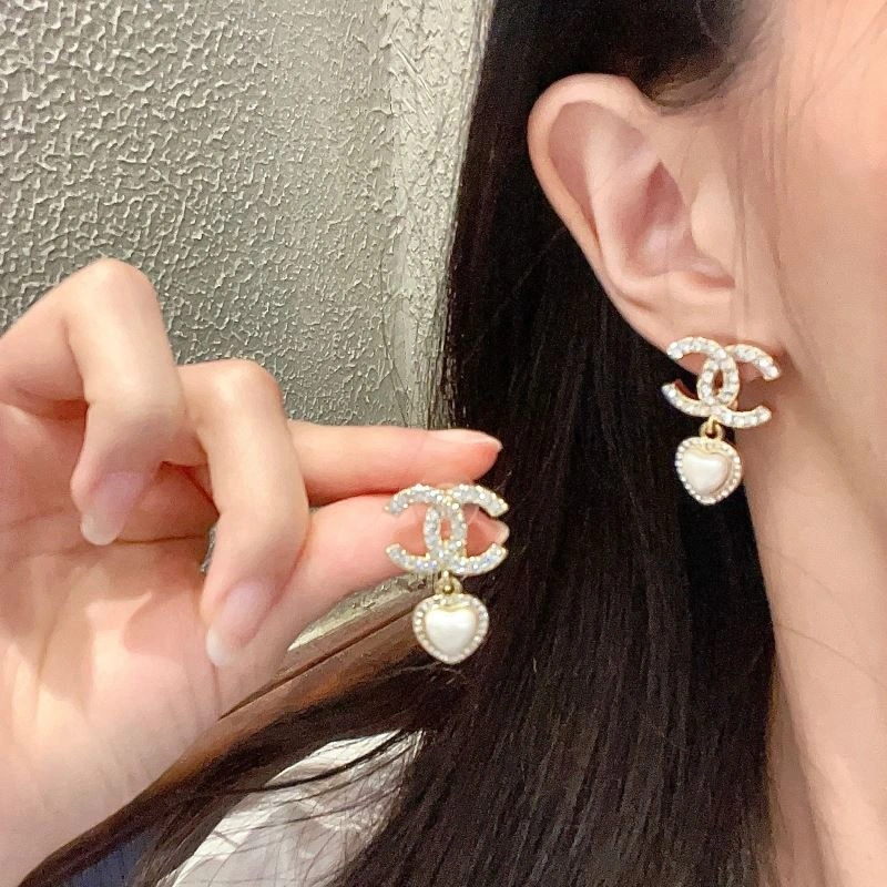 Resilient Chanel Earrings 231144