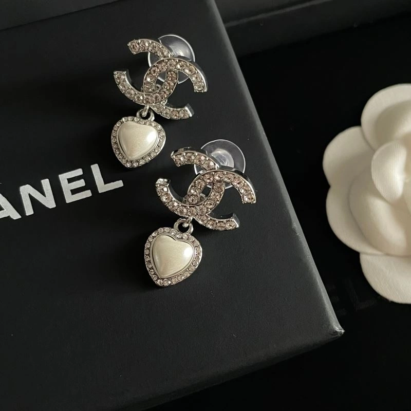 Chanel Earrings Efficient 231130