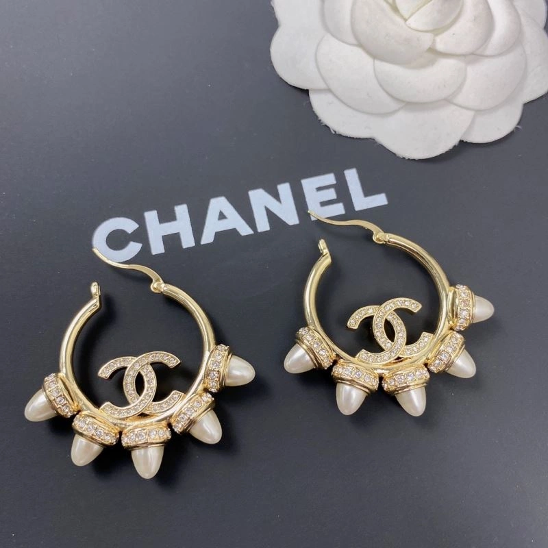 SoftTouch Chanel Earrings 231127