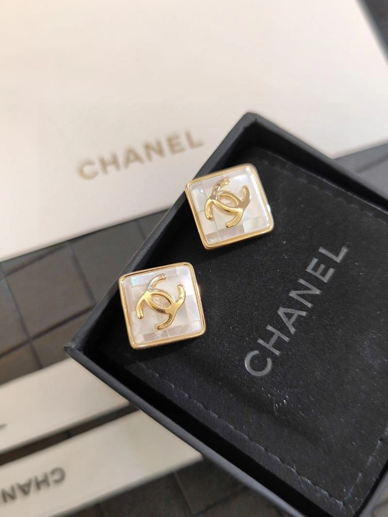 Lightweight Chanel Earrings 231126