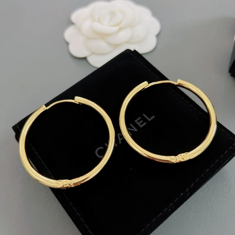SmoothTexture Chanel Earrings 231115