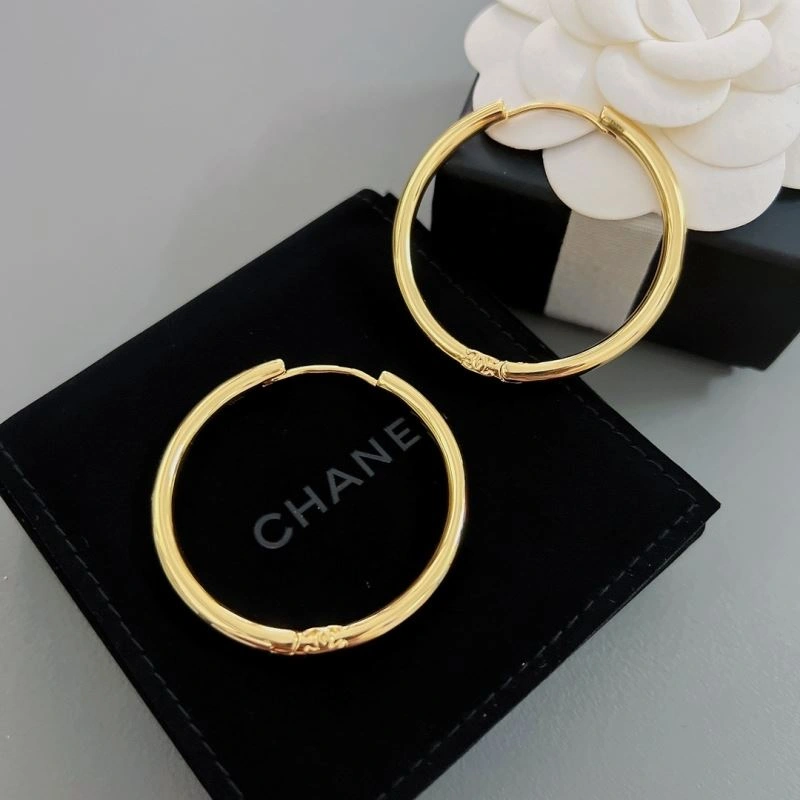SmoothTexture Chanel Earrings 231115
