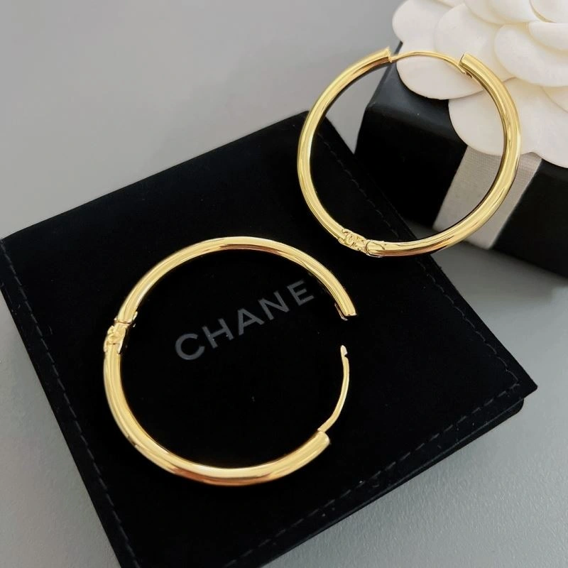 SmoothTexture Chanel Earrings 231115