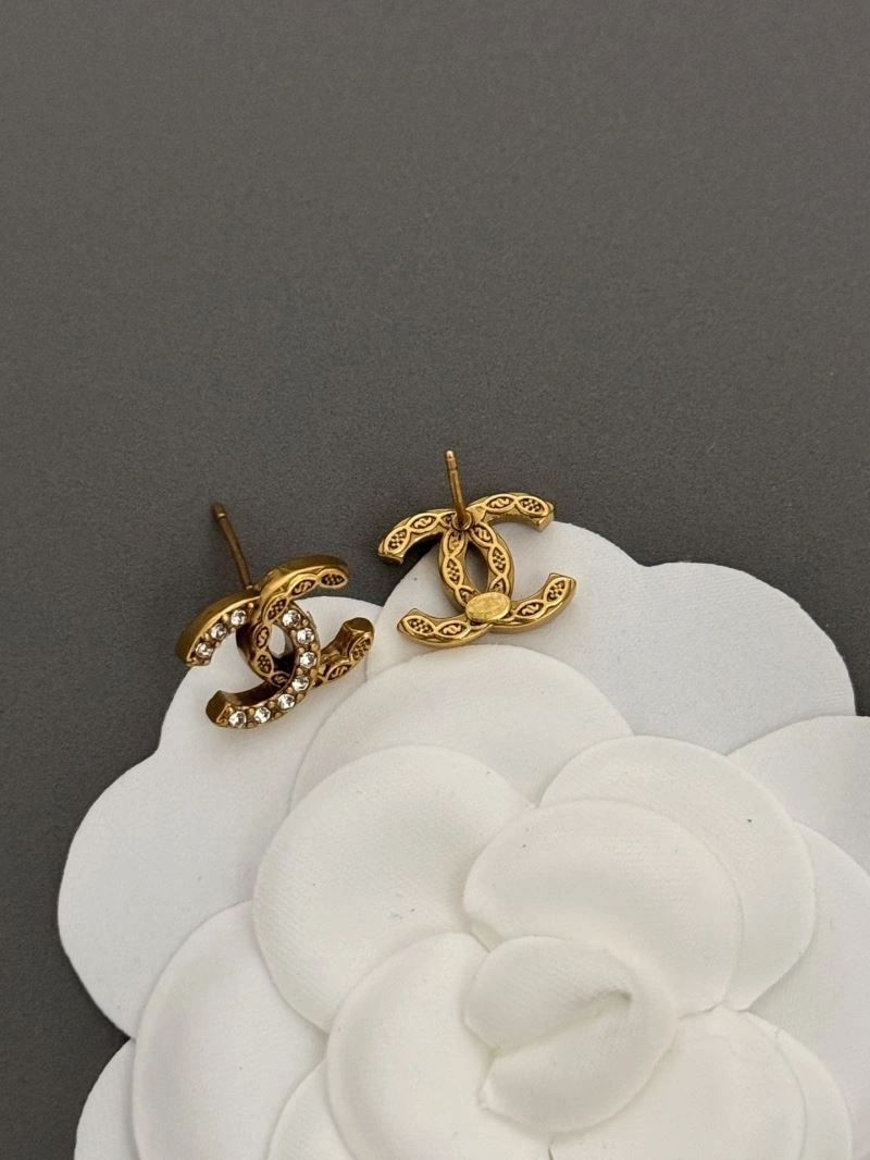 Comfortable Chanel Earrings 231103
