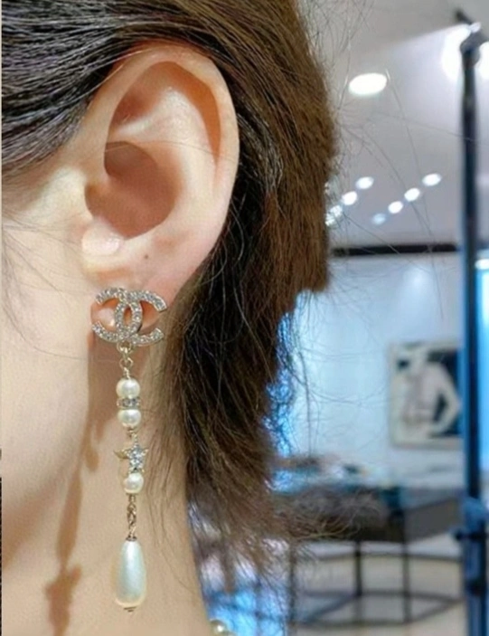 Chanel Earrings ModernLook 231105