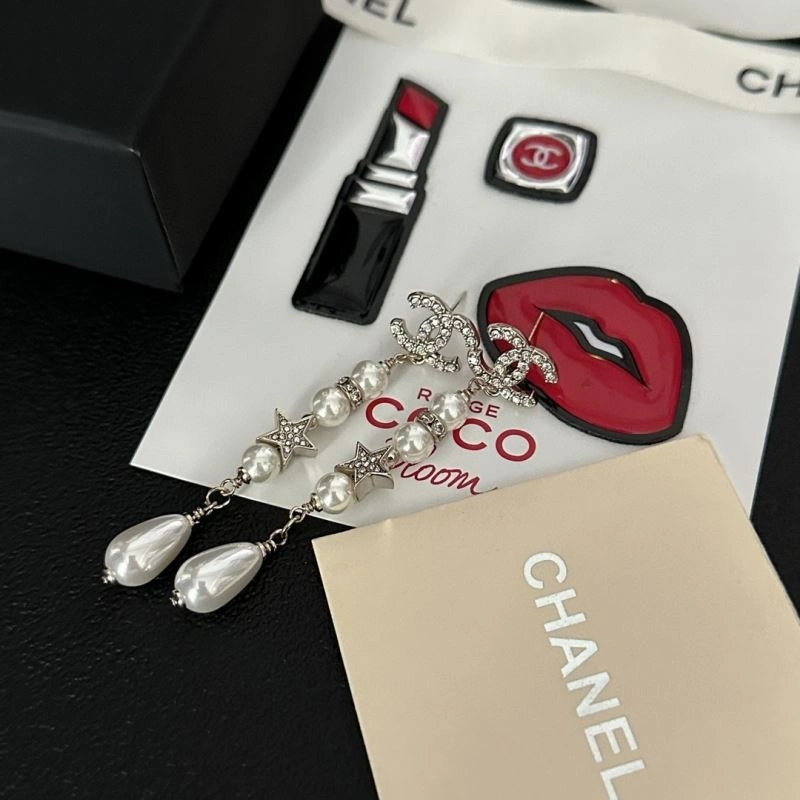 Chanel Earrings ModernLook 231105