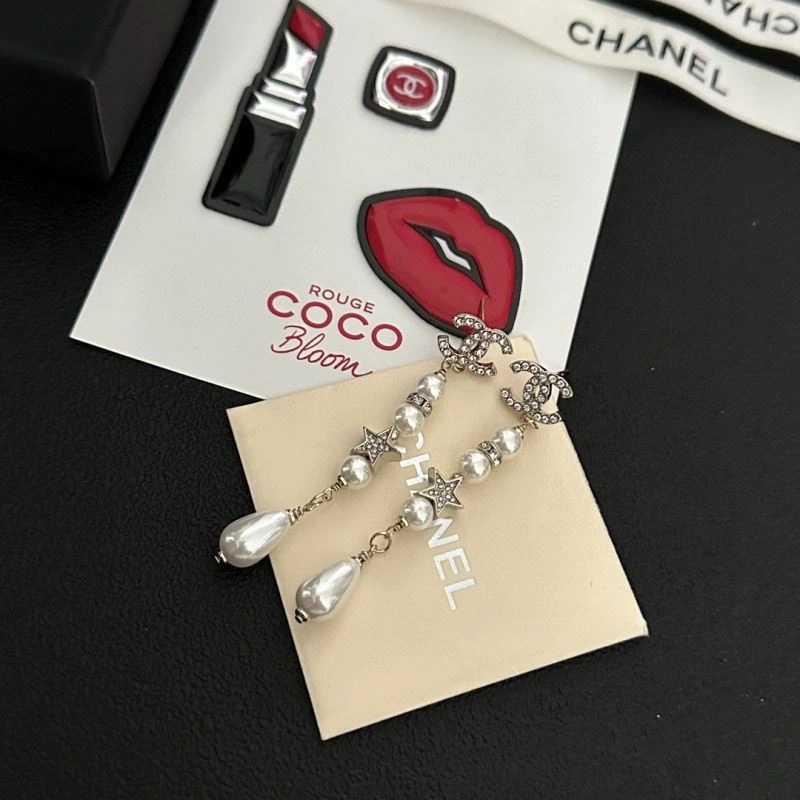 Chanel Earrings ModernLook 231105