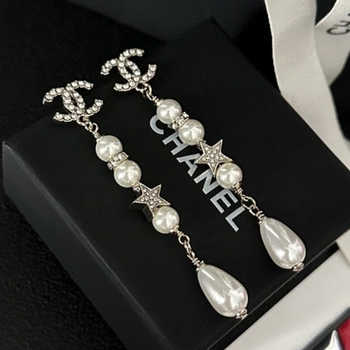 Chanel Earrings ModernLook 231105