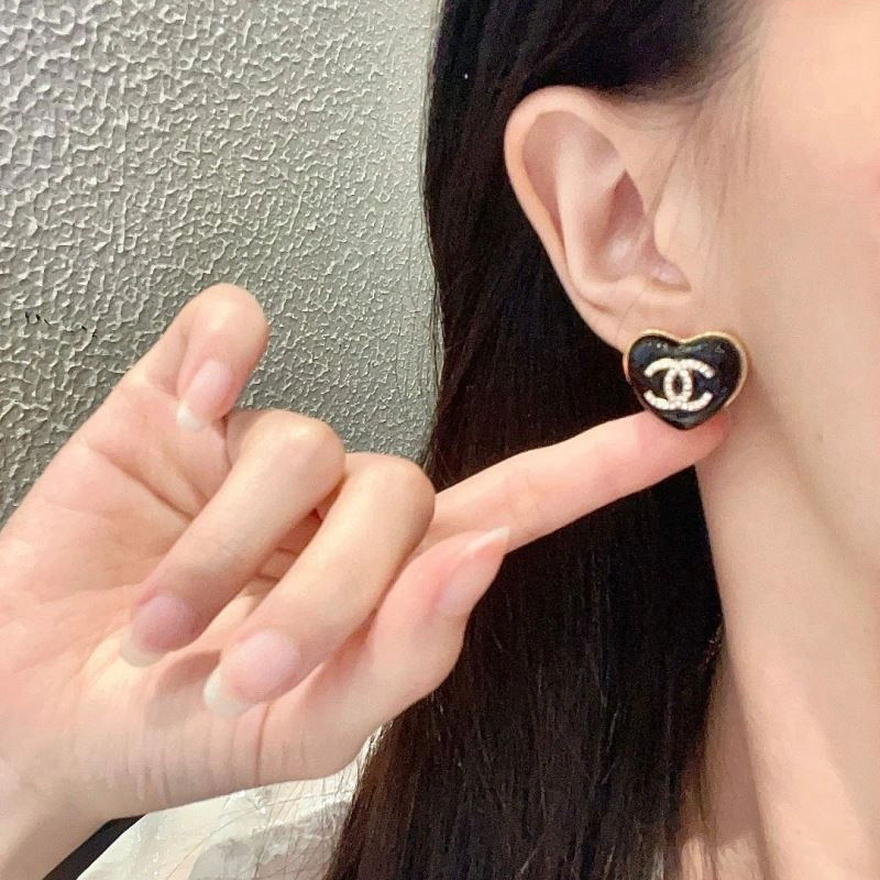 SmoothTexture Chanel Earrings 231092