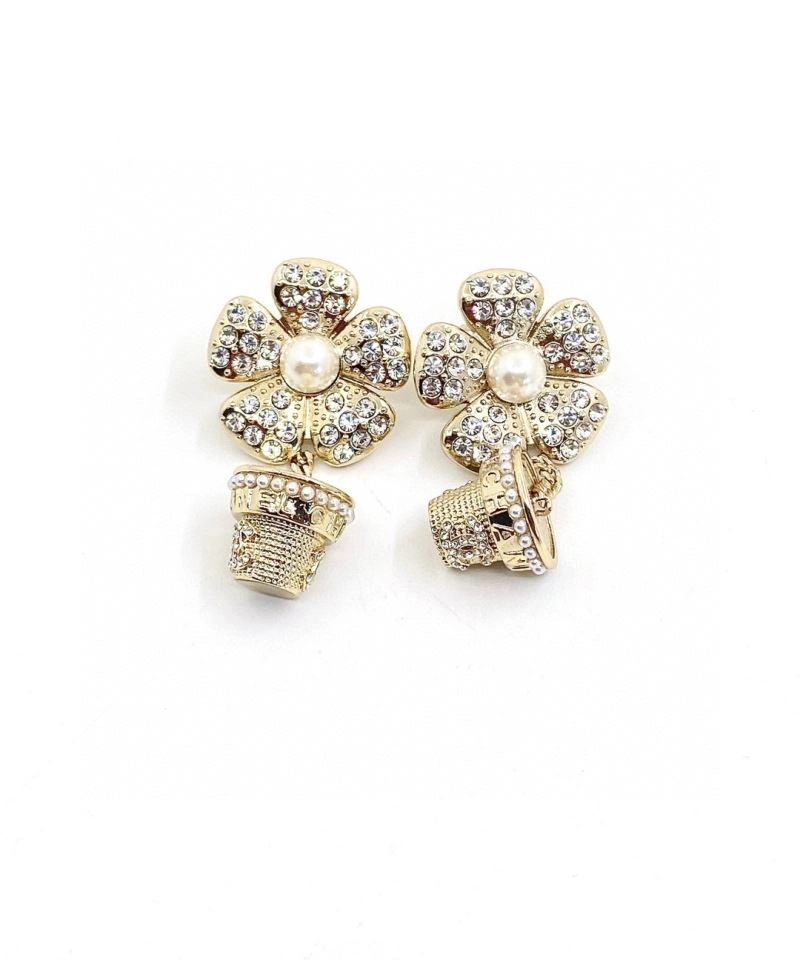 Chanel Earrings Vibrant 231145