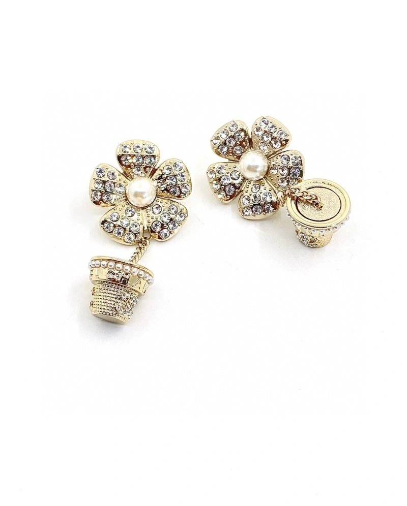 Chanel Earrings Vibrant 231145