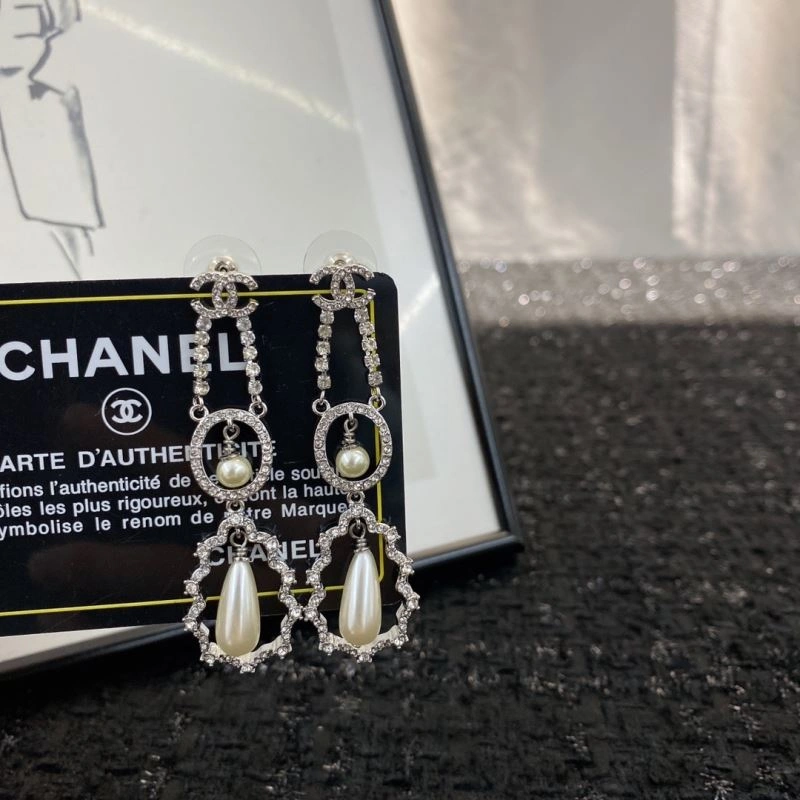Chanel Earrings Colorful 231085
