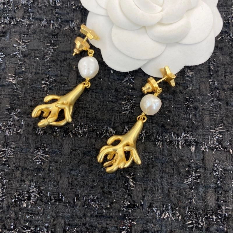 Versatile Chanel Earrings 231120