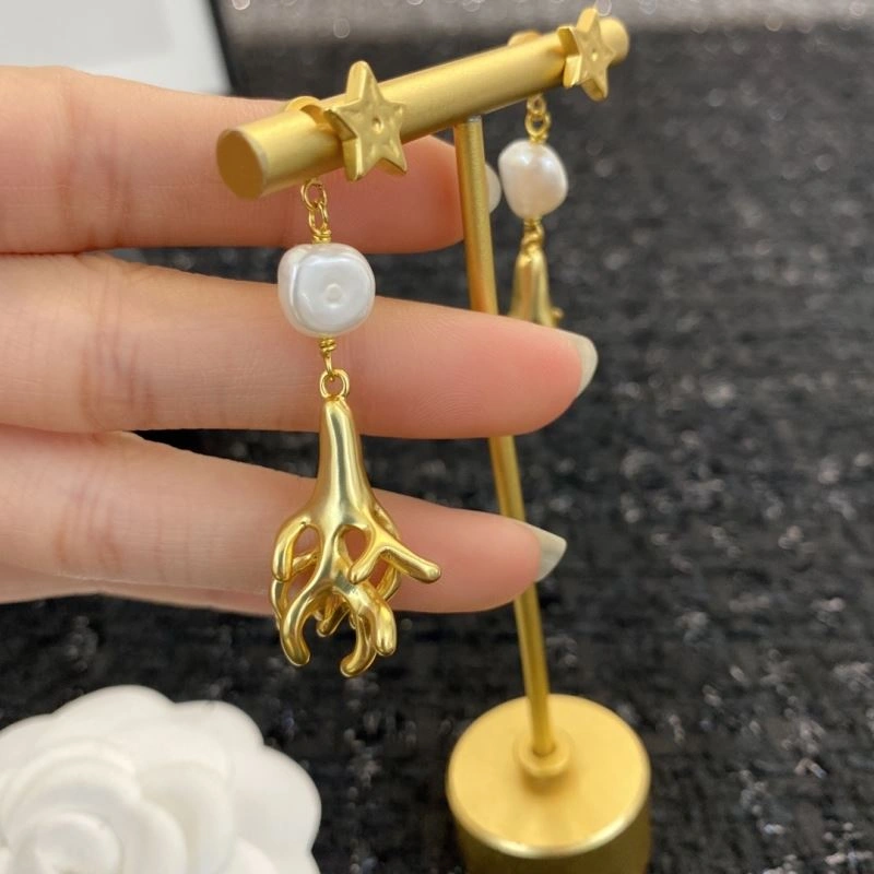 Versatile Chanel Earrings 231120