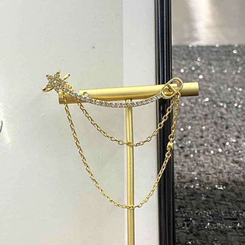 Chanel Earrings Breathable 231081