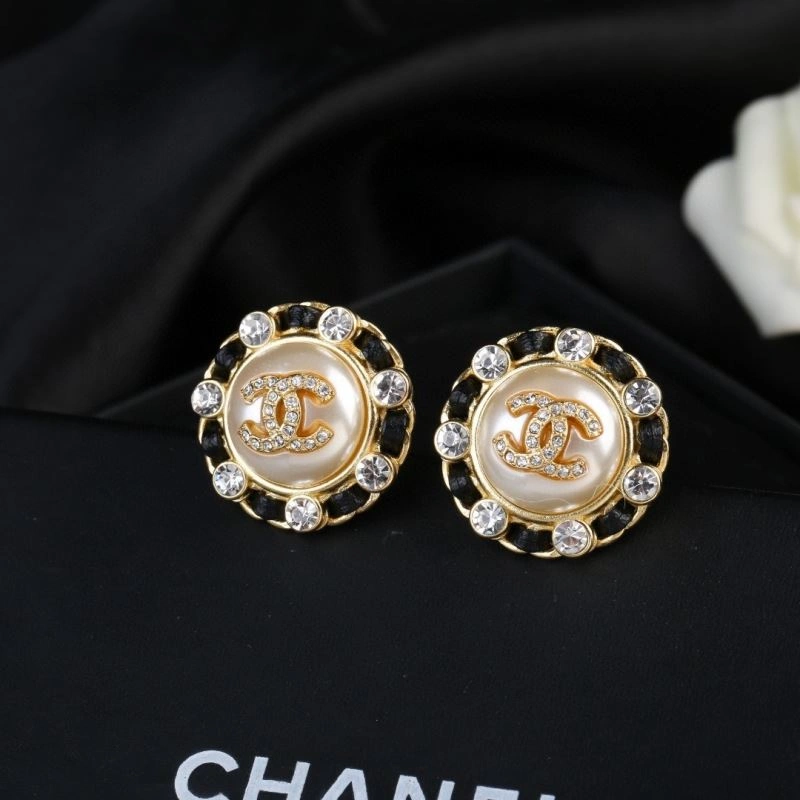 Chanel Earrings RelaxedFit 231076