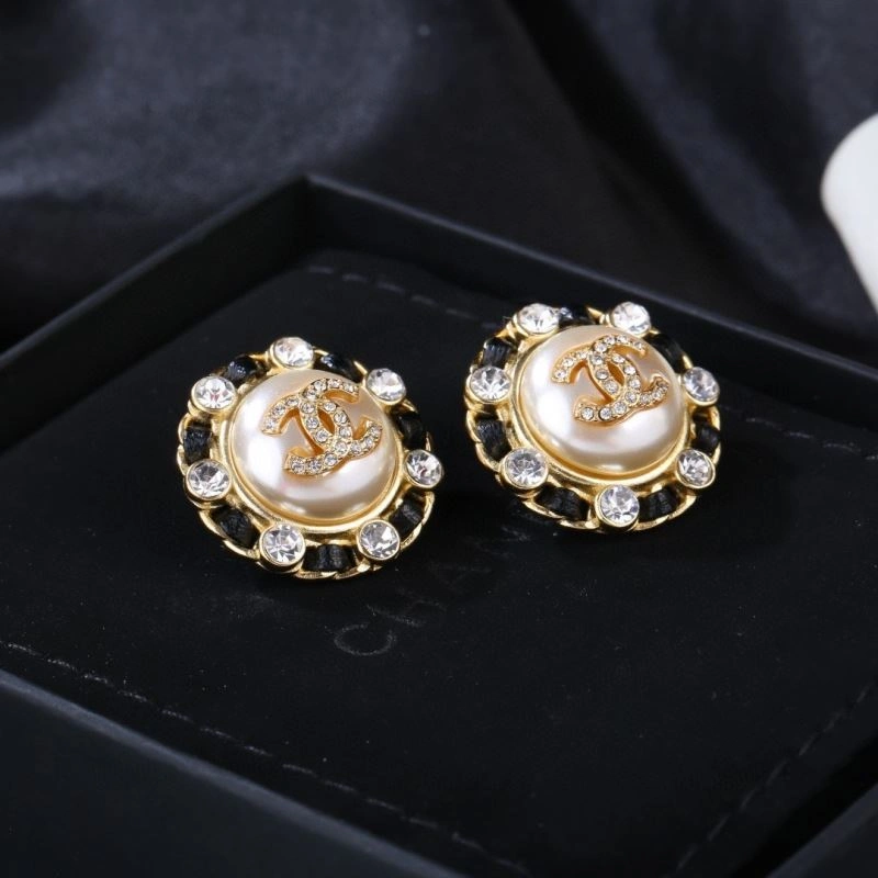 Chanel Earrings RelaxedFit 231076