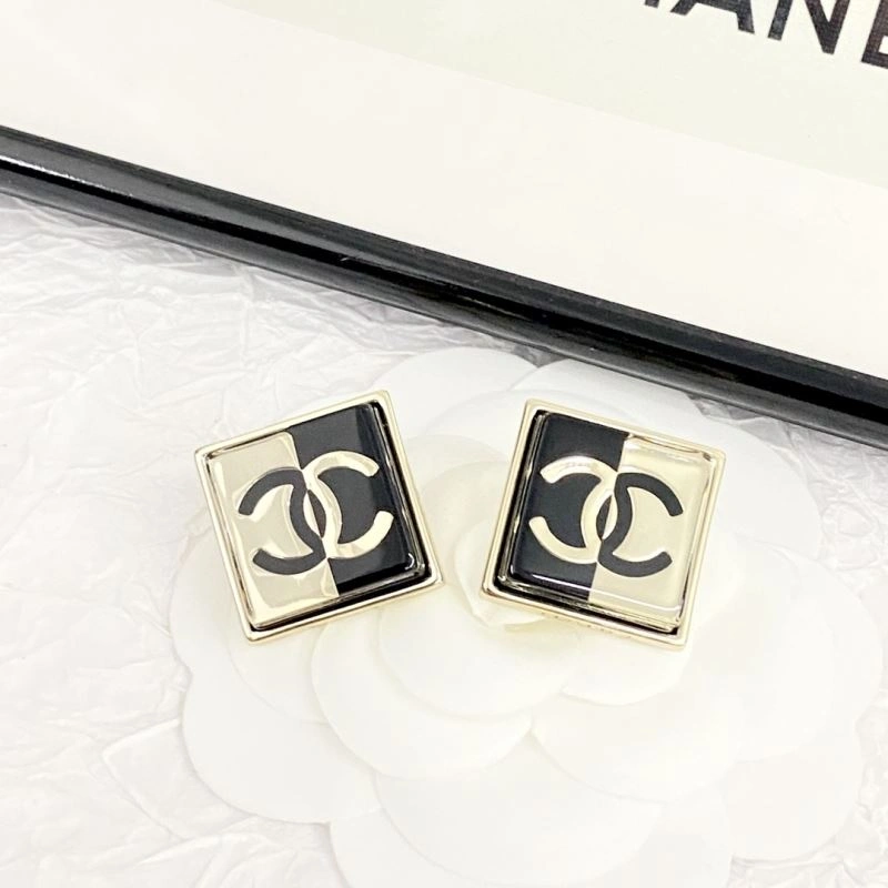Chanel Earrings Unique 231129