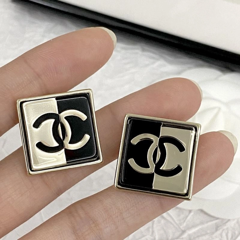 Chanel Earrings Unique 231129