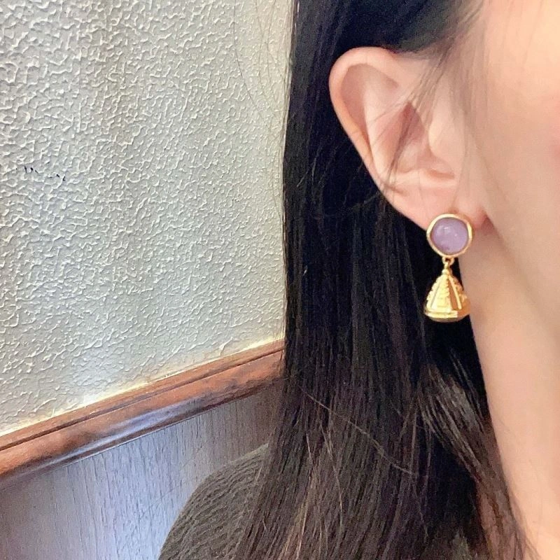 Sleek Chanel Earrings 231071