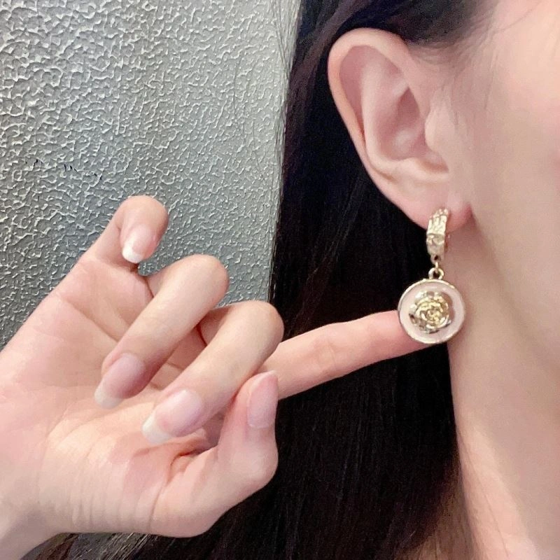 Chanel Earrings TechFriendly 231057