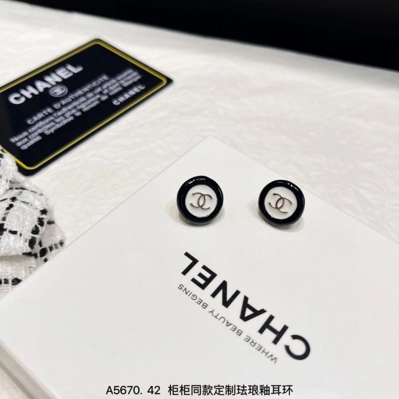Chanel Earrings SoftTouch 231072