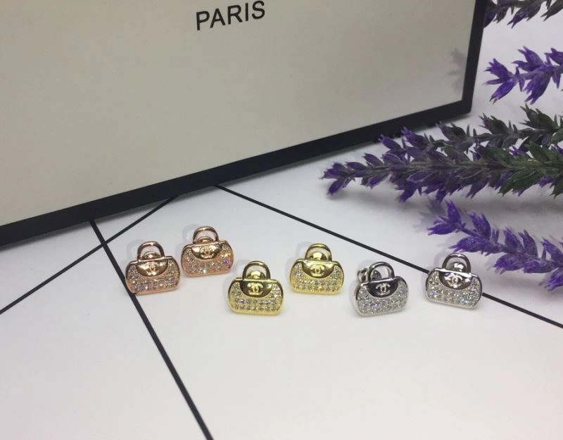 Sustainable Chanel Earrings 230753