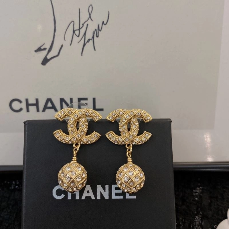 Durable Chanel Earrings 230785