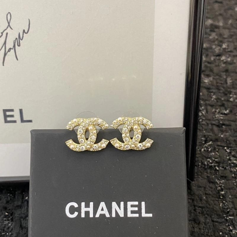 Chanel Earrings EasyCare 230742