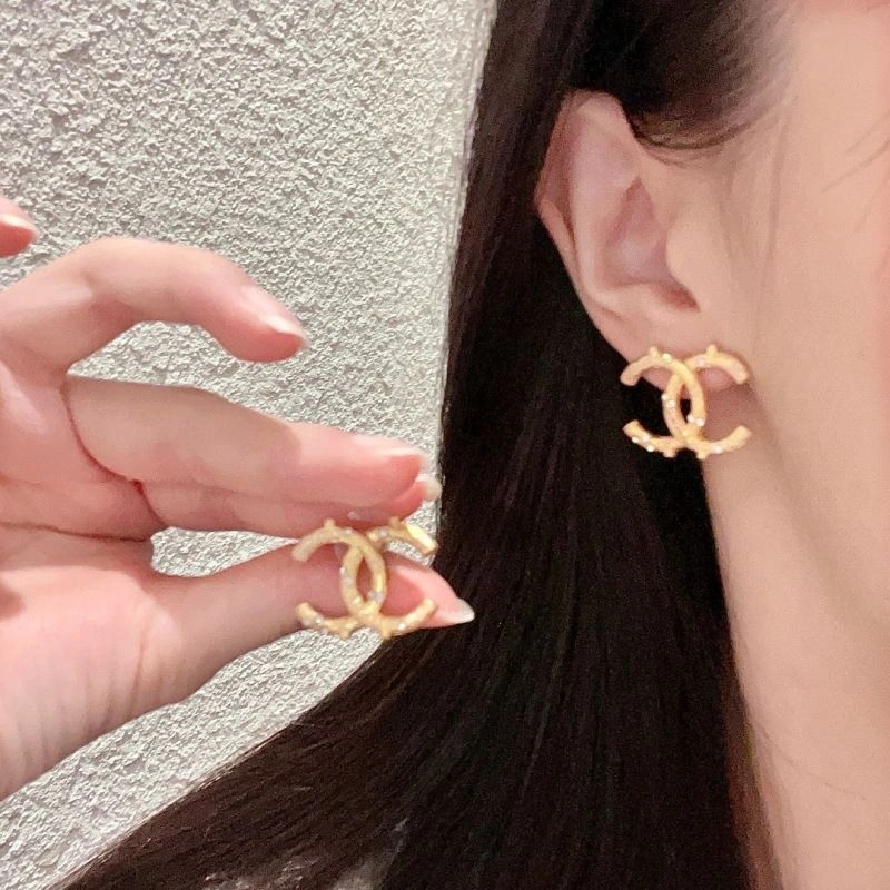 Chanel Earrings Sleek 230738