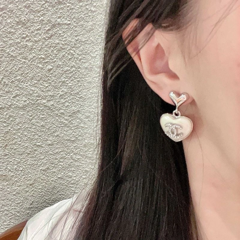 Chanel Earrings AllSeason 230762
