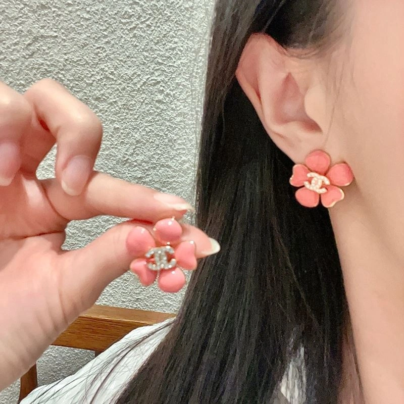 RelaxedFit Chanel Earrings 230717