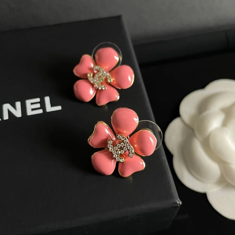RelaxedFit Chanel Earrings 230717