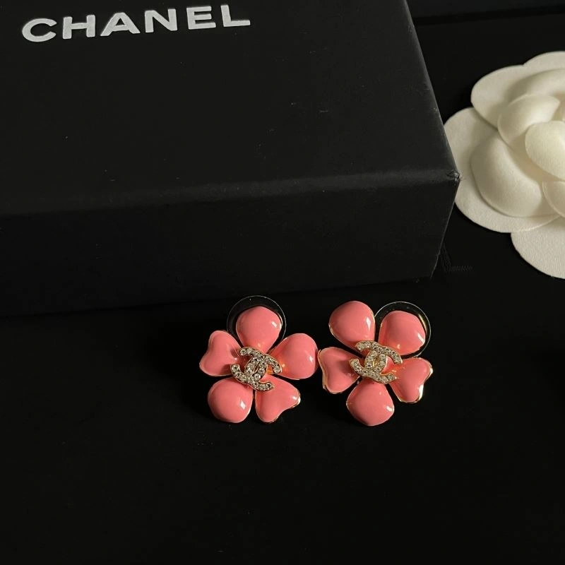 RelaxedFit Chanel Earrings 230717