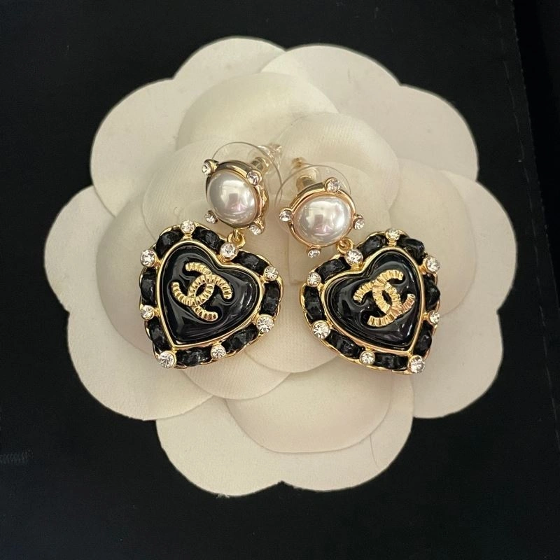 Chanel Earrings SmoothTexture 230729