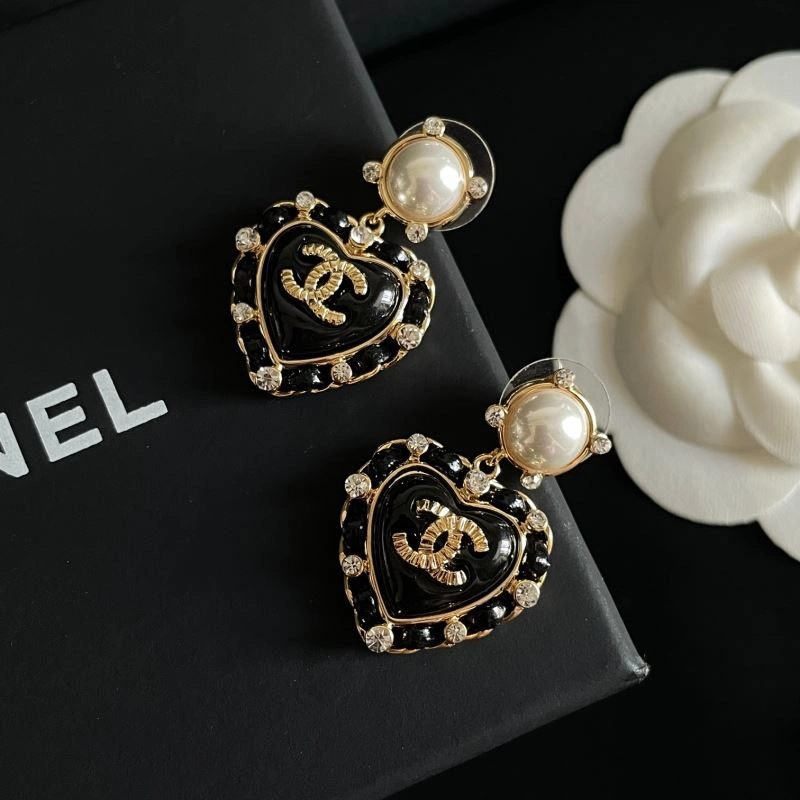 Chanel Earrings SmoothTexture 230729