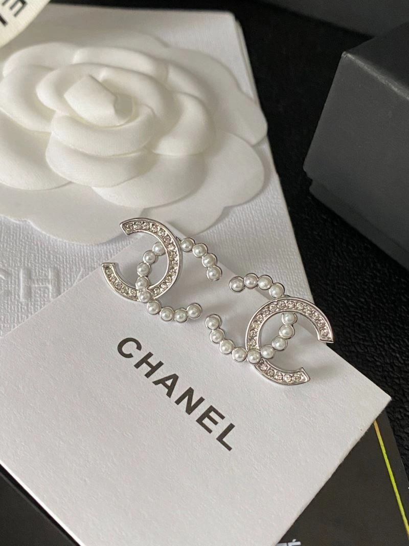 Chanel Earrings Breathable 230701