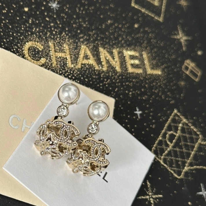 Chanel Earrings RelaxedFit 230700