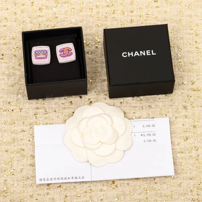 Chanel Earrings Bright 230743
