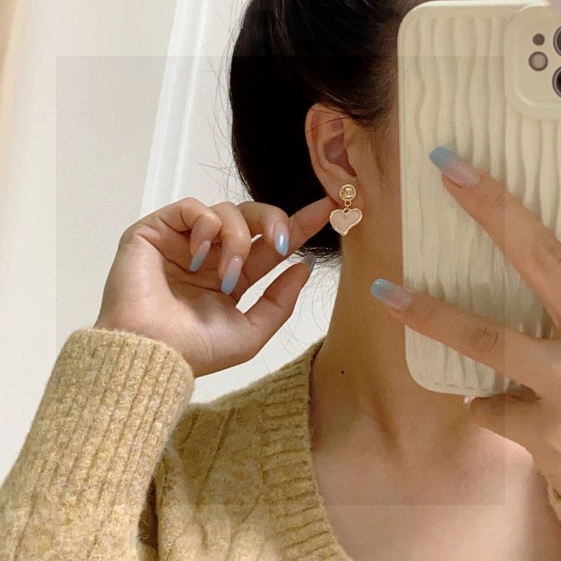 OnTrend Chanel Earrings 230699