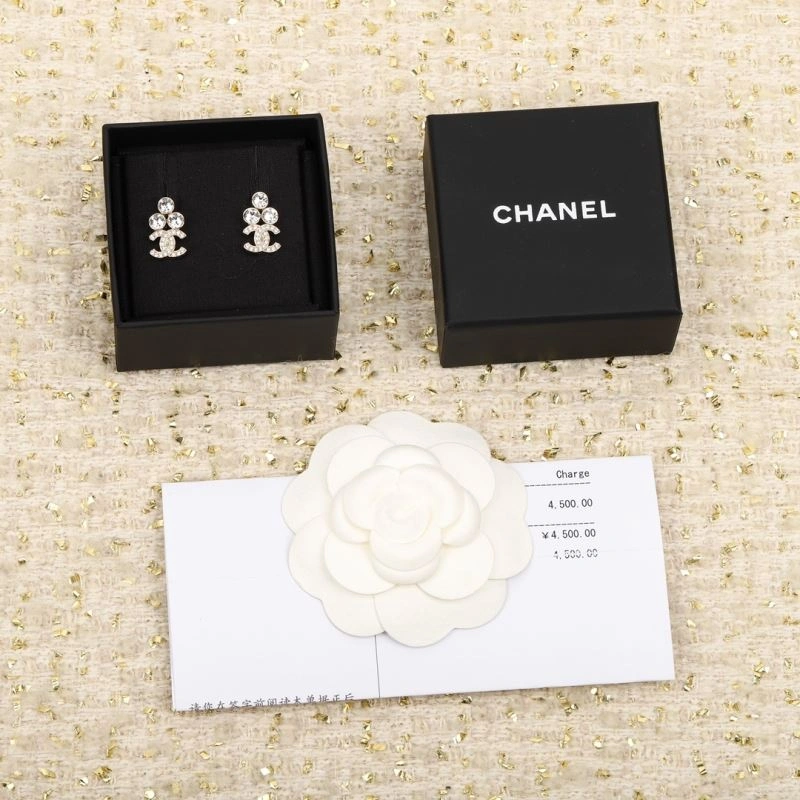 Chanel Earrings Reliable 230752