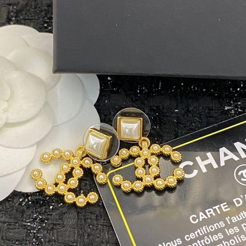Practical Chanel Earrings 230706