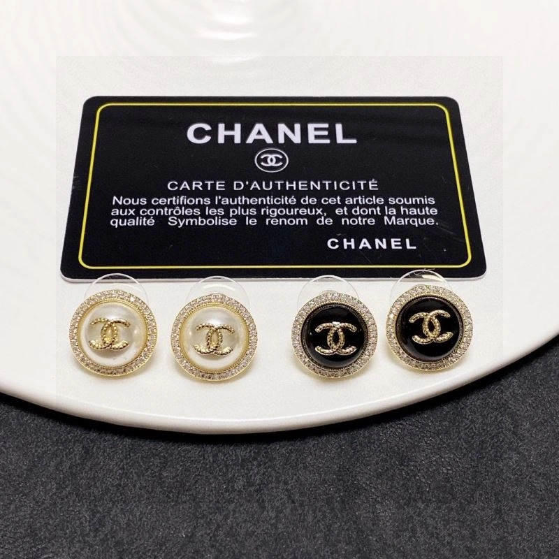 Stylish Chanel Earrings 230726