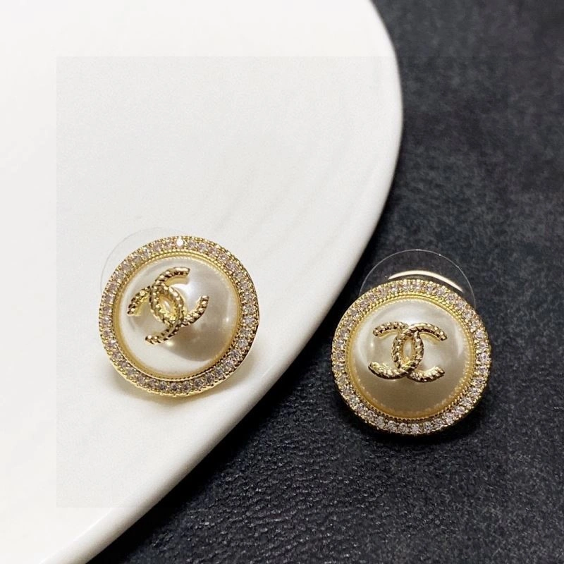 Stylish Chanel Earrings 230726
